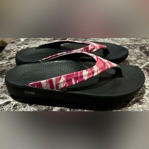 Pink and White Striped Flip Flop Sandals by OOFOS